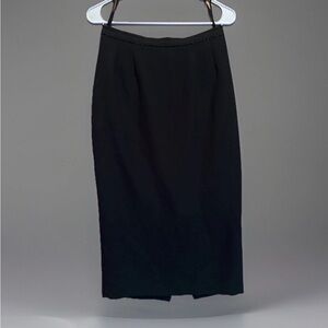 Women’s black pencil skirt Size 8 missing button see photo